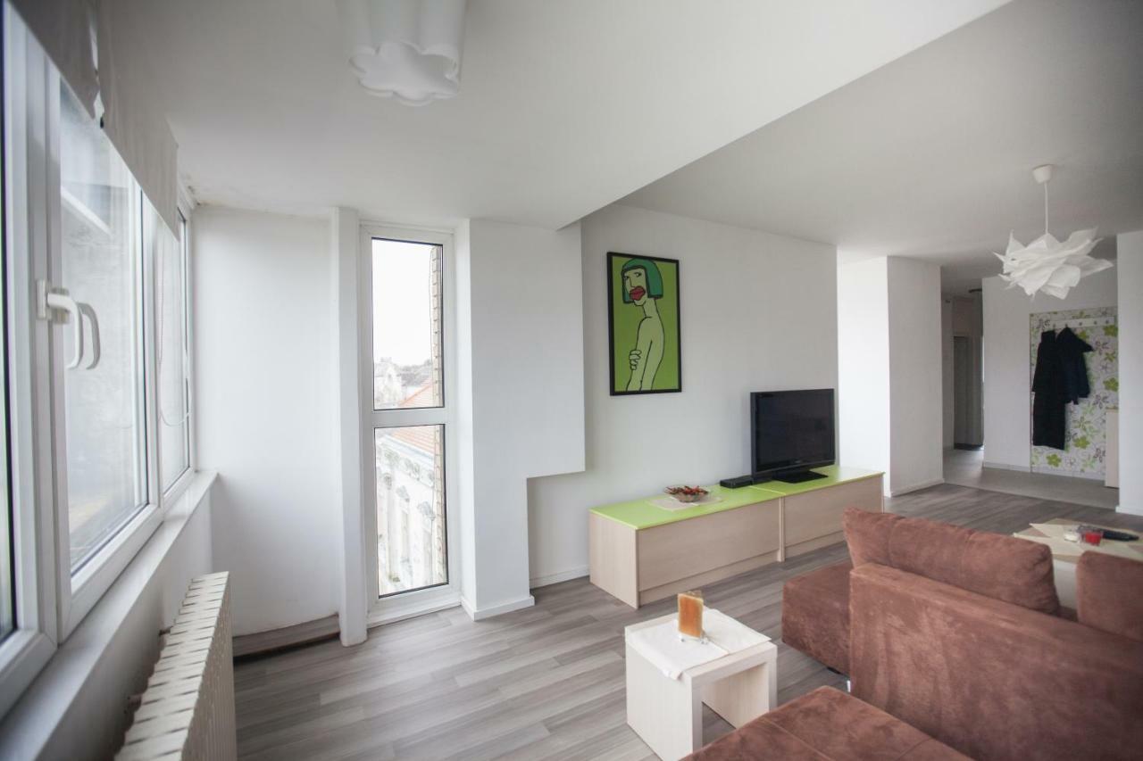 Riverview Apartment Osijek Exterior photo