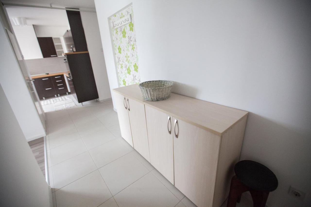 Riverview Apartment Osijek Room photo
